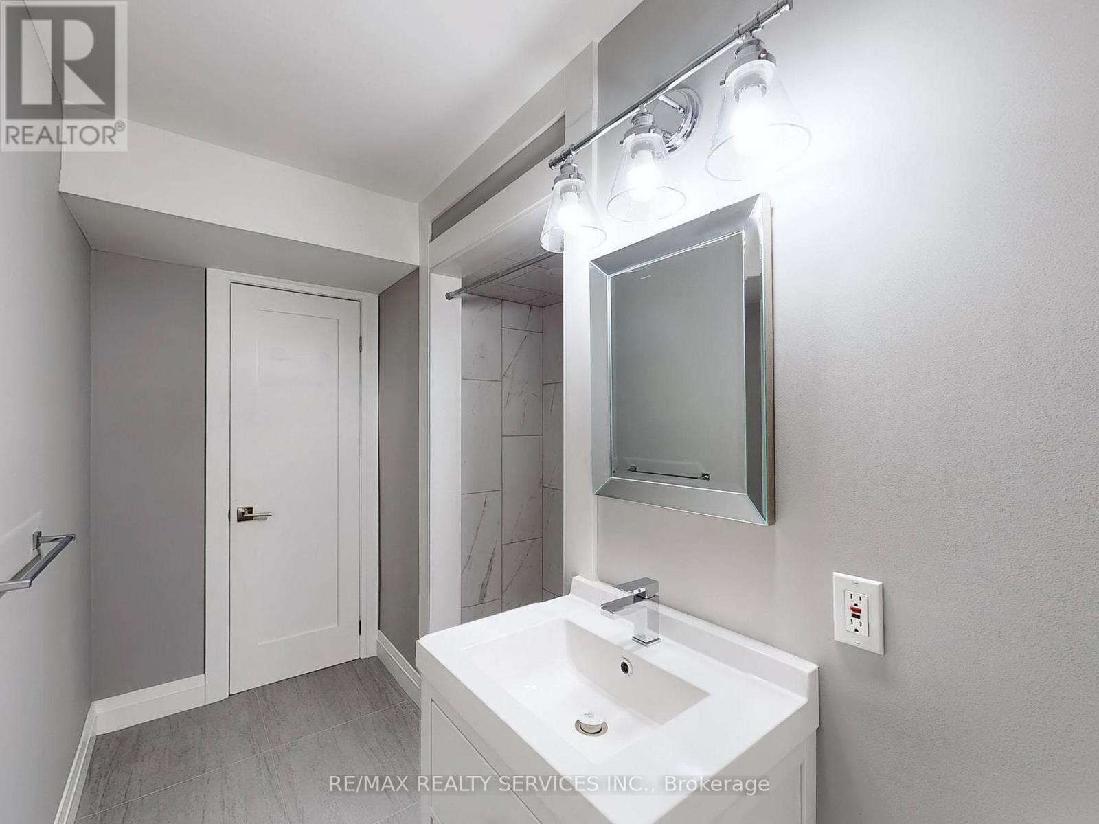 35 Innisbrook Drive, Wasaga Beach, Ontario  L9Z 1G2 - Photo 41 - S12310540