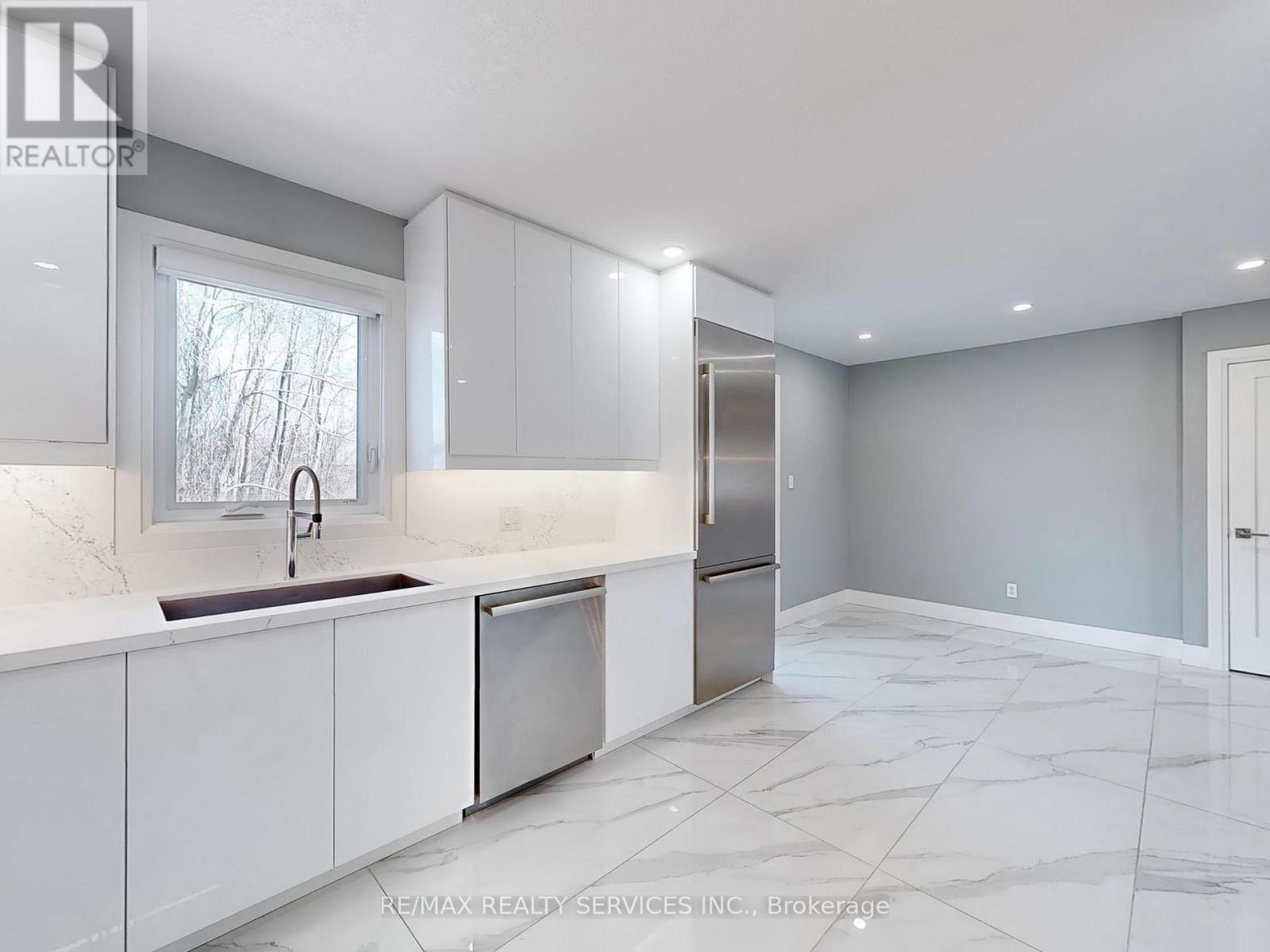 35 Innisbrook Drive, Wasaga Beach, Ontario  L9Z 1G2 - Photo 42 - S12310540