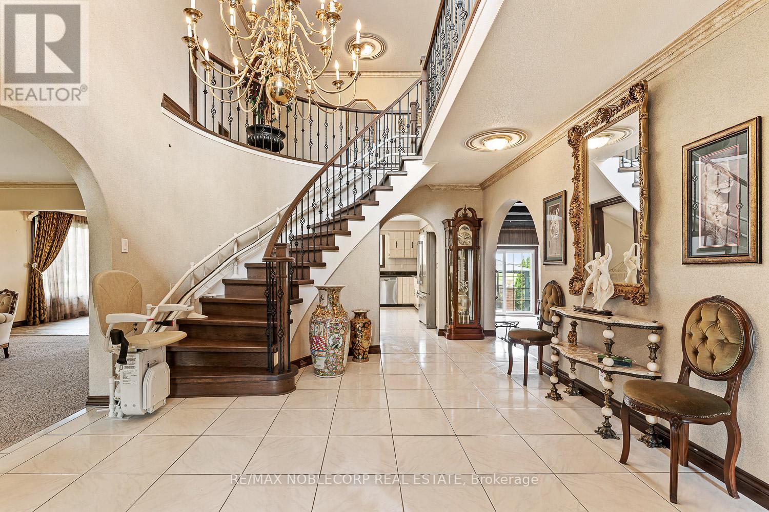 Property at 10201 CLARKWAY DRIVE image 4