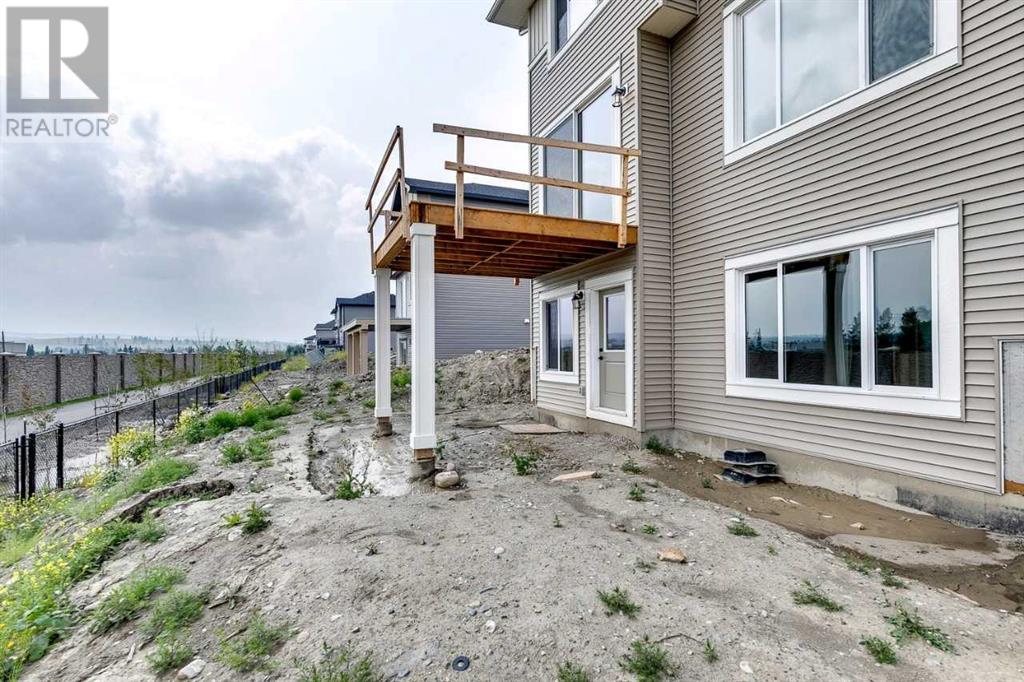 Property at 99 Saddlebred Place image 4