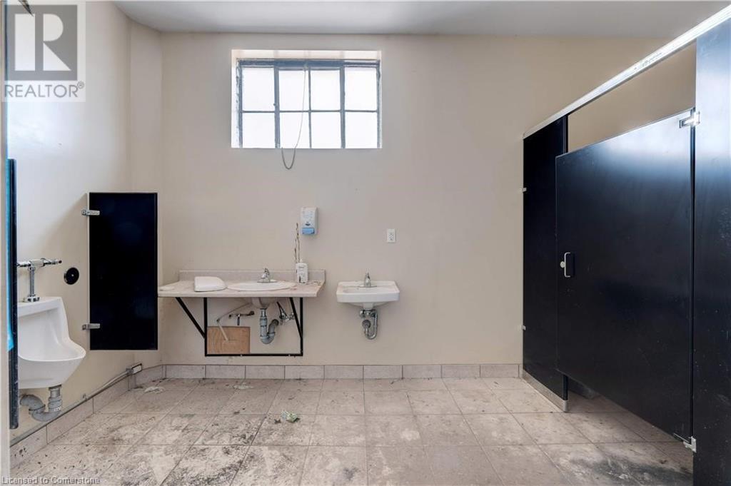 111 Sherwood Drive Unit# 9, Brantford, Ontario  N3T 6J9 - Photo 6 - 40754431