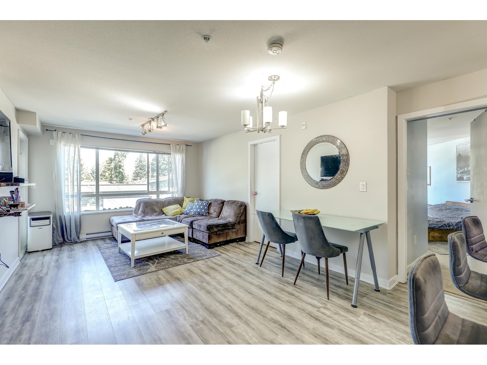 211 7511 120 Street, Delta, British Columbia  V4C 0C1 - Photo 1 - R3030535