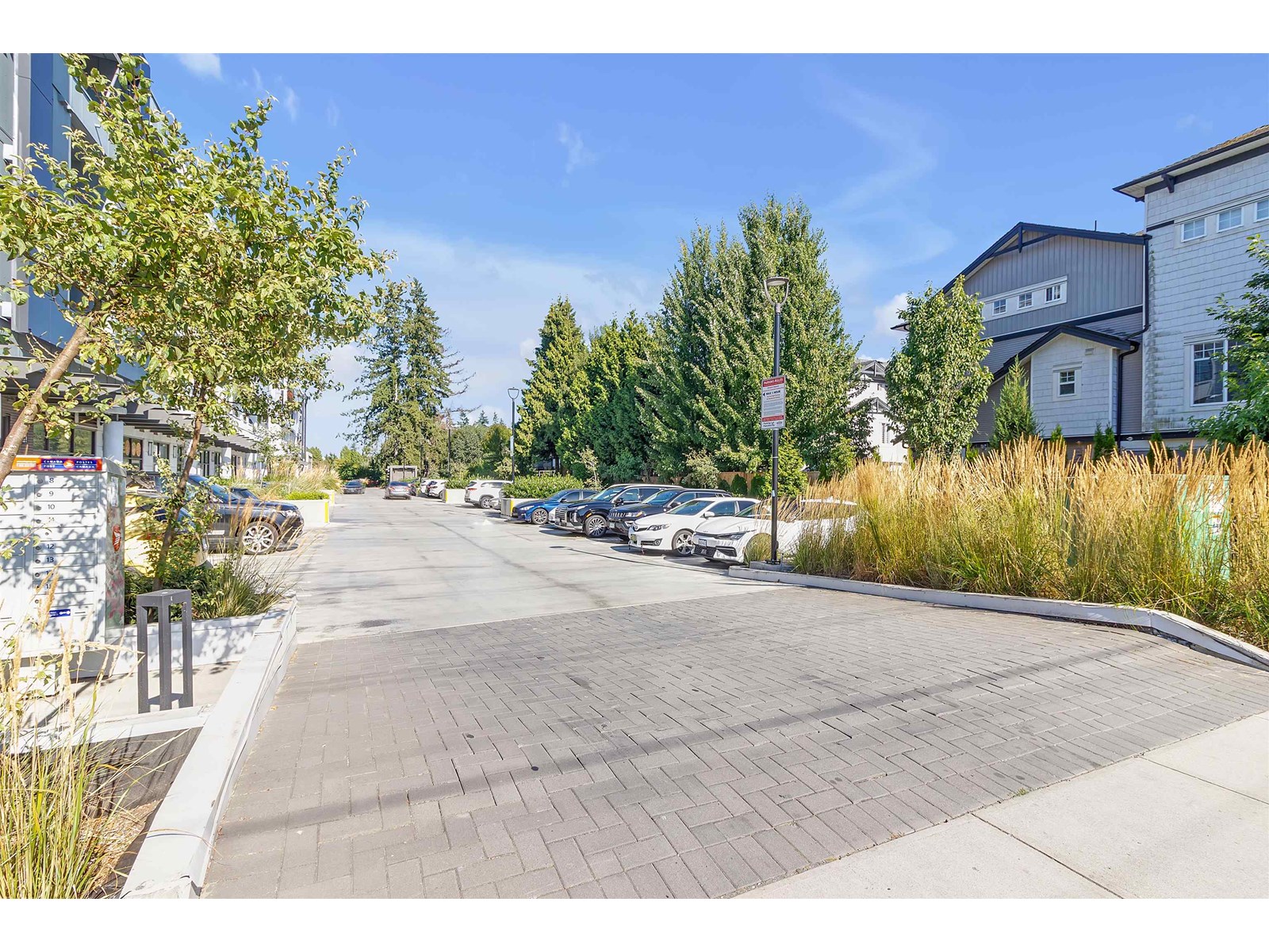 405 14438 72 Ave Street, Surrey, British Columbia  V3S 0B6 - Photo 3 - R3031064