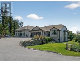 5955 Postill Lake Road, kelowna, British Columbia