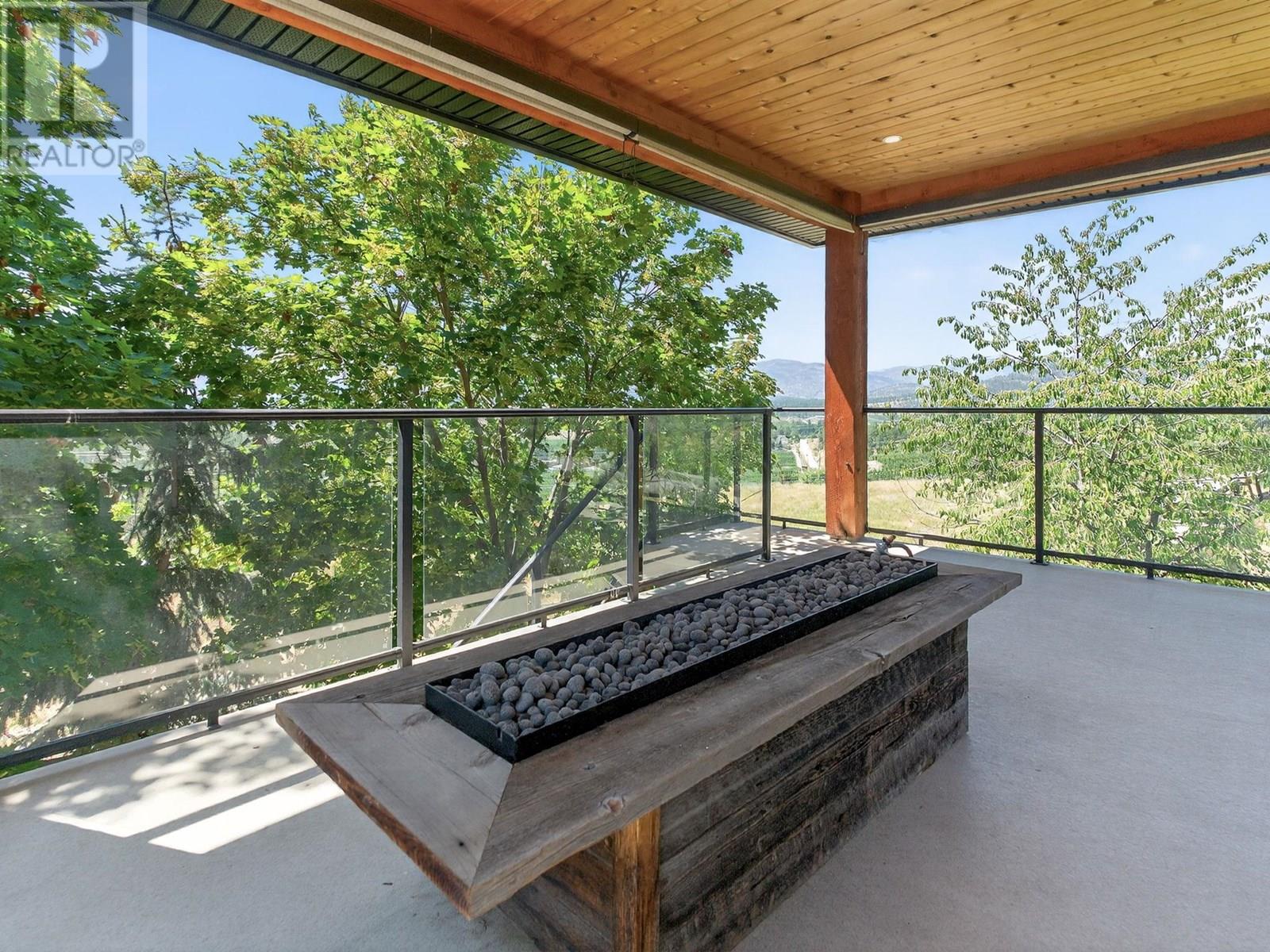 5955 Postill Lake Road, Kelowna, British Columbia  V1X 7V3 - Photo 20 - 10357297