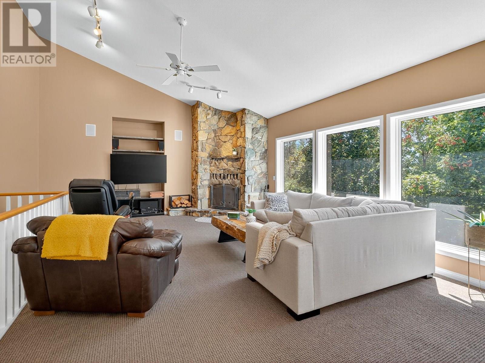 5955 Postill Lake Road, Kelowna, British Columbia  V1X 7V3 - Photo 17 - 10357297