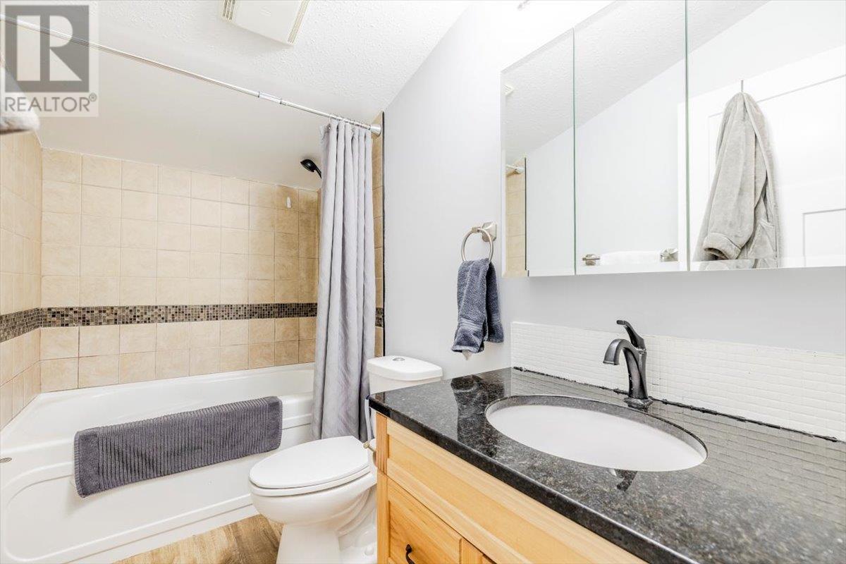 2074 Golden Eagle Drive, Sparwood, British Columbia  V0B 2G2 - Photo 34 - 10356854