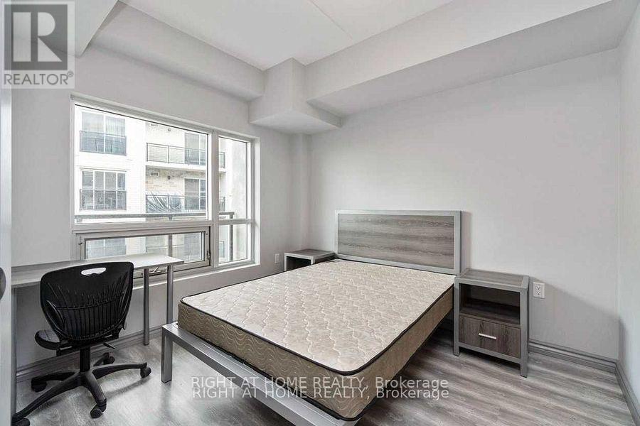 G101 - 275 Larch Street, Waterloo, Ontario  N2L 3R2 - Photo 13 - X12310529