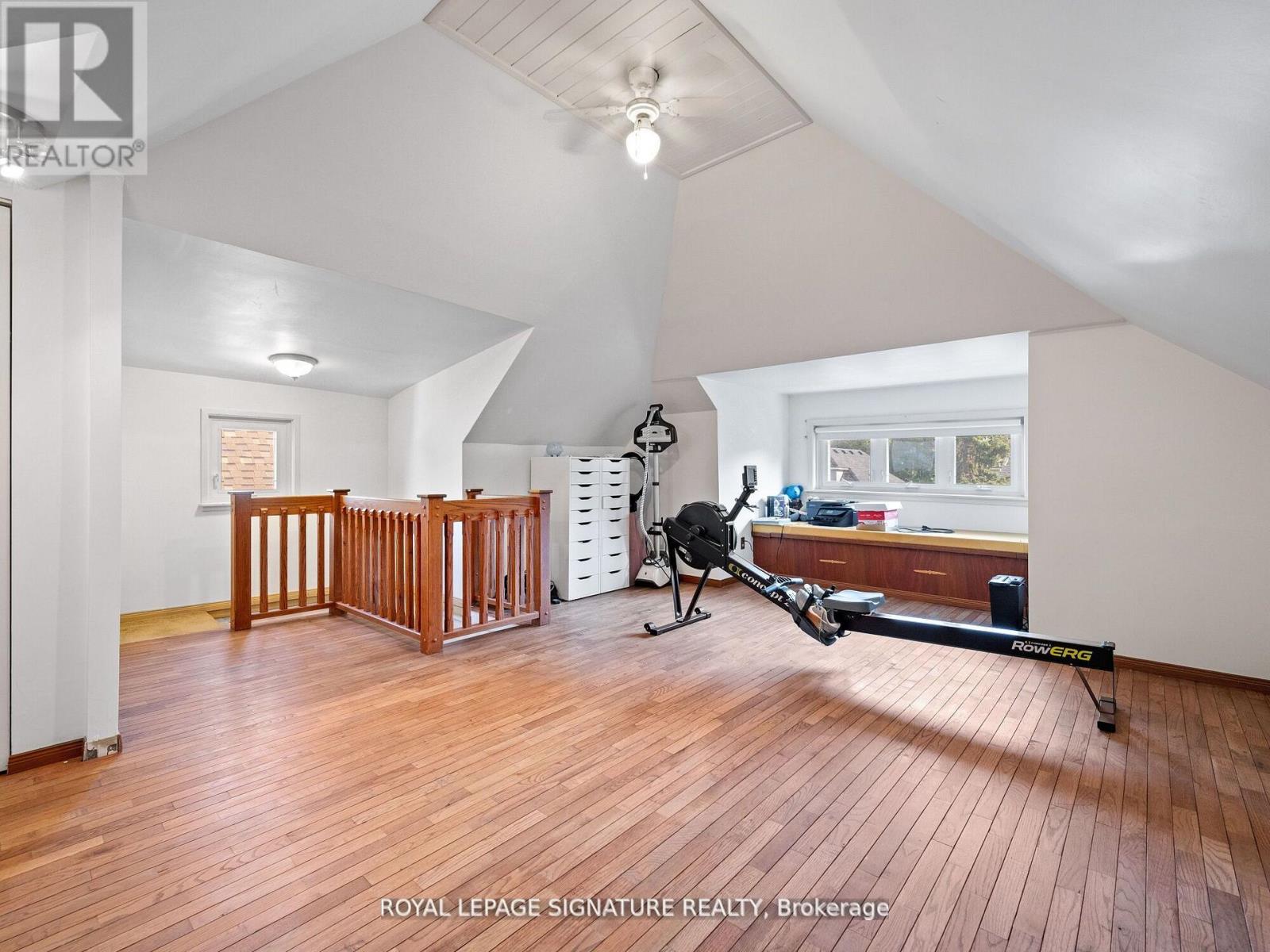 124 Eastbourne Avenue, Hamilton (St. Clair), Ontario  L8M 2M8 - Photo 30 - X12310620