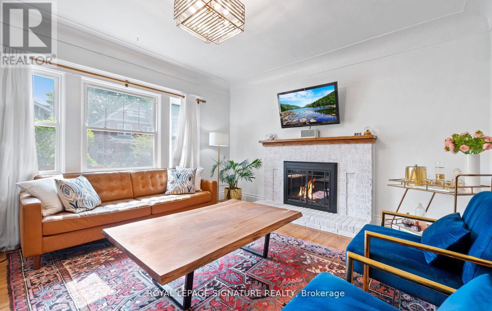 124 Eastbourne Avenue, Hamilton (St. Clair), Ontario  L8M 2M8 - Photo 6 - X12310620