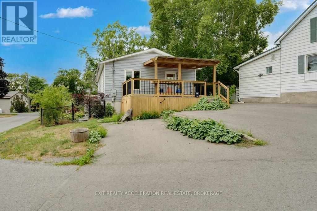 Property at 153 HILLSIDE AVENUE image 2