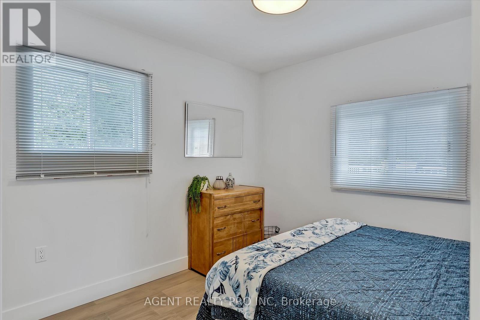 21 Oriole Road, Kawartha Lakes, Ontario  K0M 1N0 - Photo 13 - X12310731