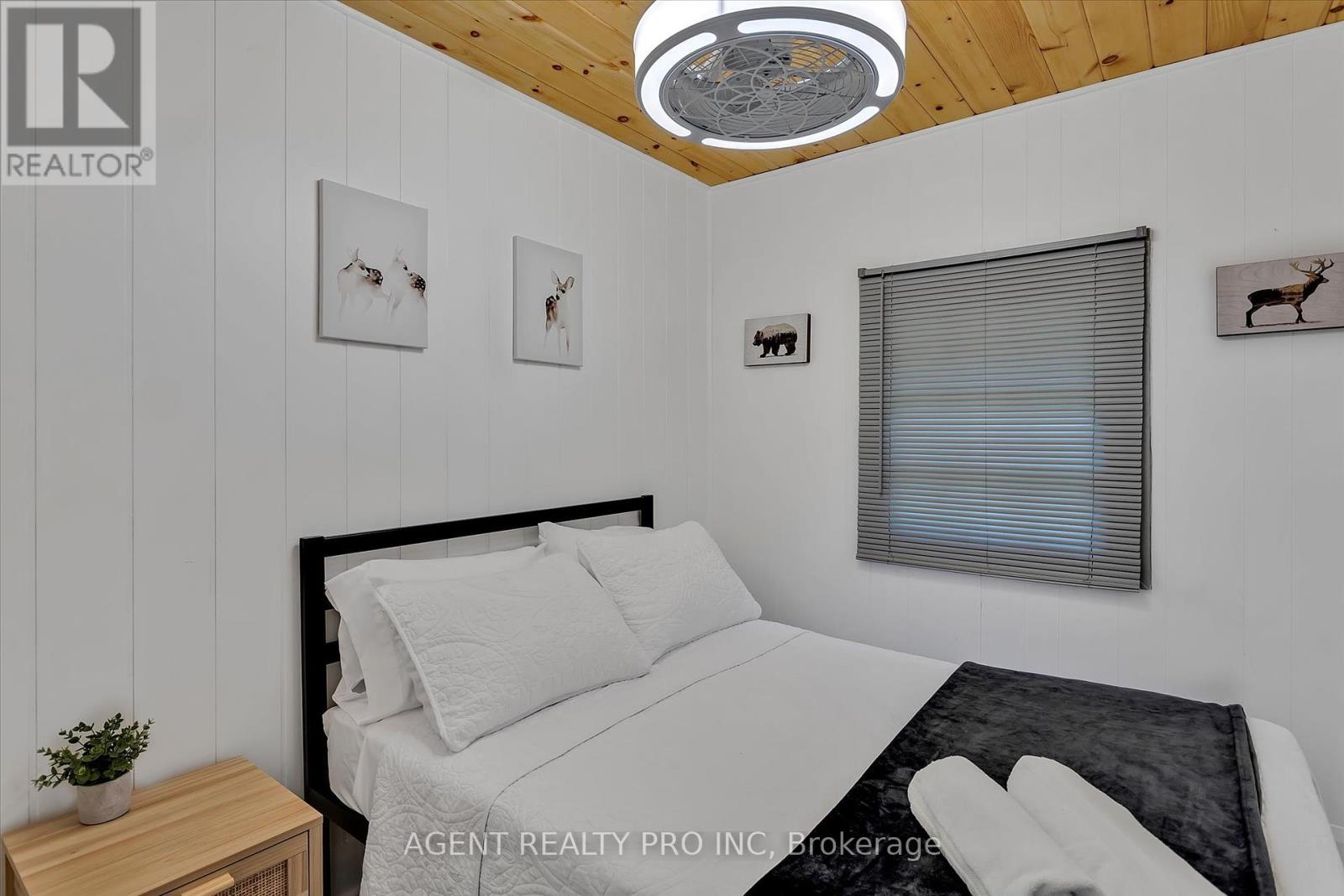 21 Oriole Road, Kawartha Lakes, Ontario  K0M 1N0 - Photo 36 - X12310731
