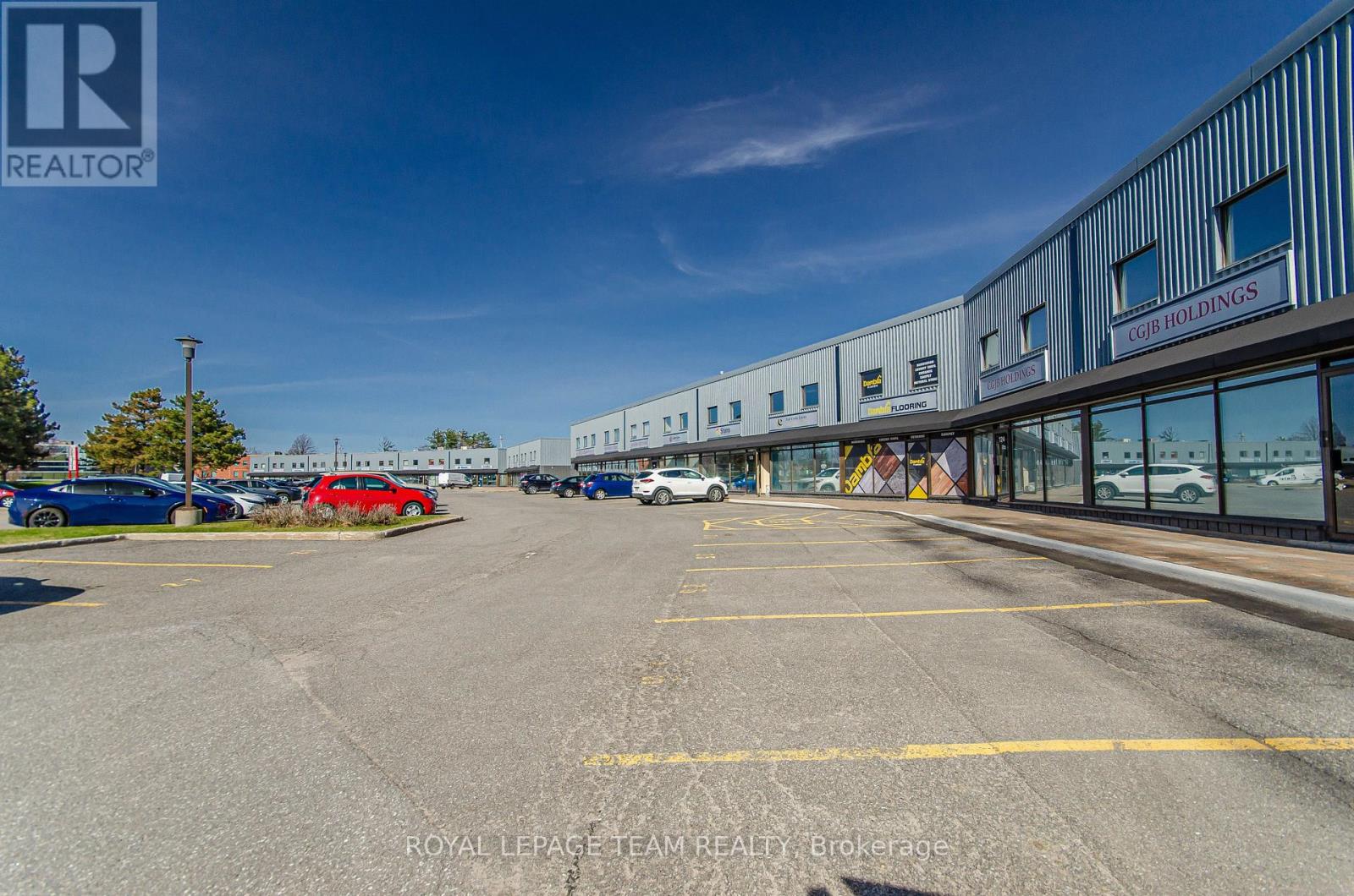 123 - 15 Capella Court, Ottawa, Ontario  K2E 7X1 - Photo 5 - X12310844