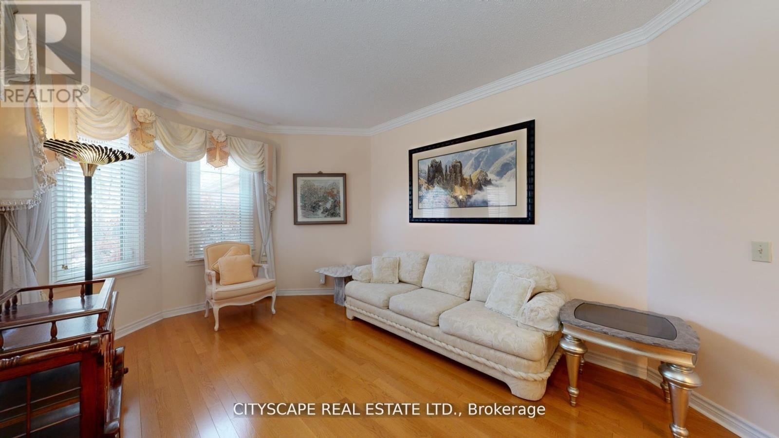 50 Oakhurst Drive, Vaughan, Ontario  L4J 7V3 - Photo 11 - N12310678