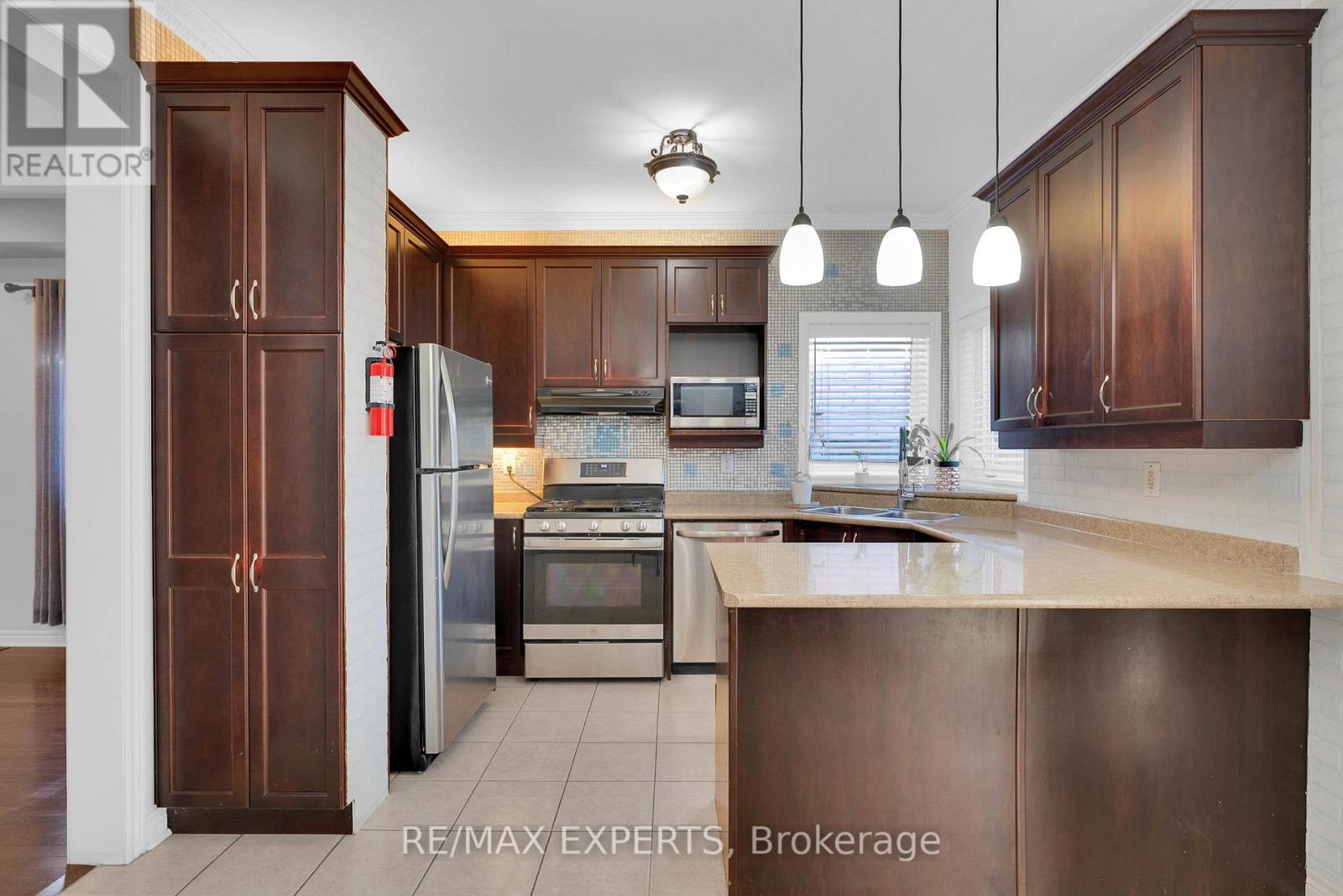 1198 Westmount Avenue, Innisfil, Ontario  L9S 4S7 - Photo 16 - N12310703