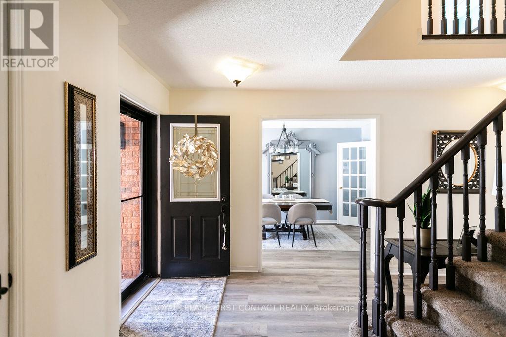 13 Irwin Drive, Barrie, Ontario  L4N 7A6 - Photo 6 - S12310685