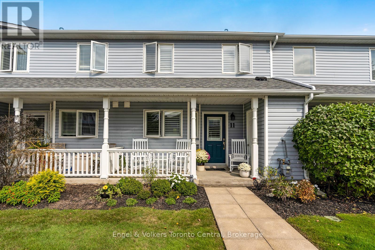 11 Sundial Court, Collingwood, Ontario  L9Y 5E5 - Photo 3 - S12310744