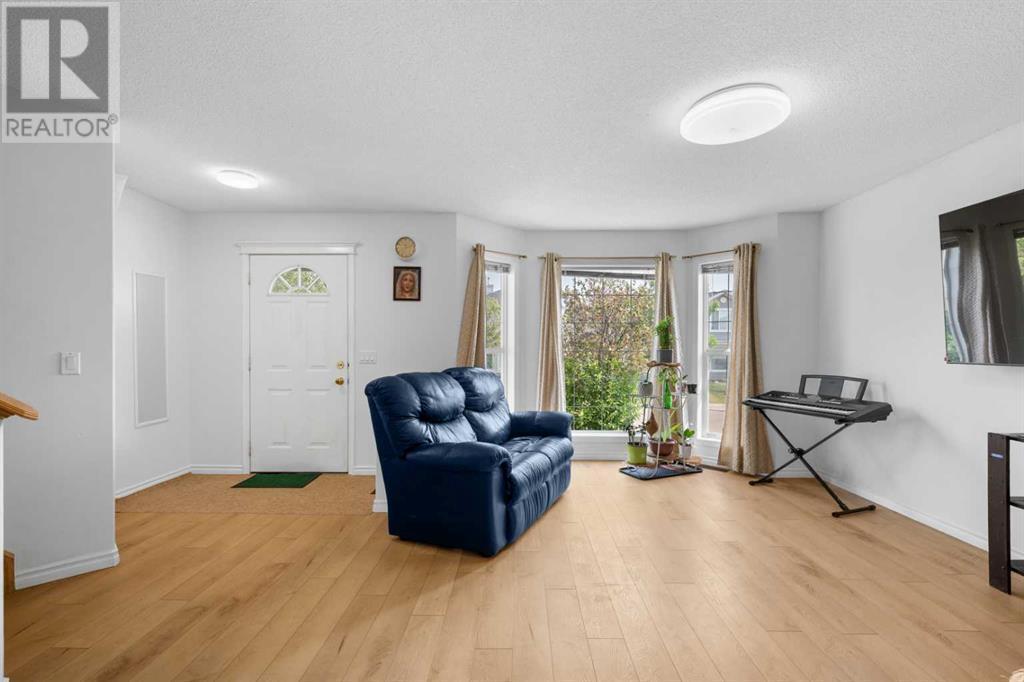 Property at 66 Coville Circle NE image 3