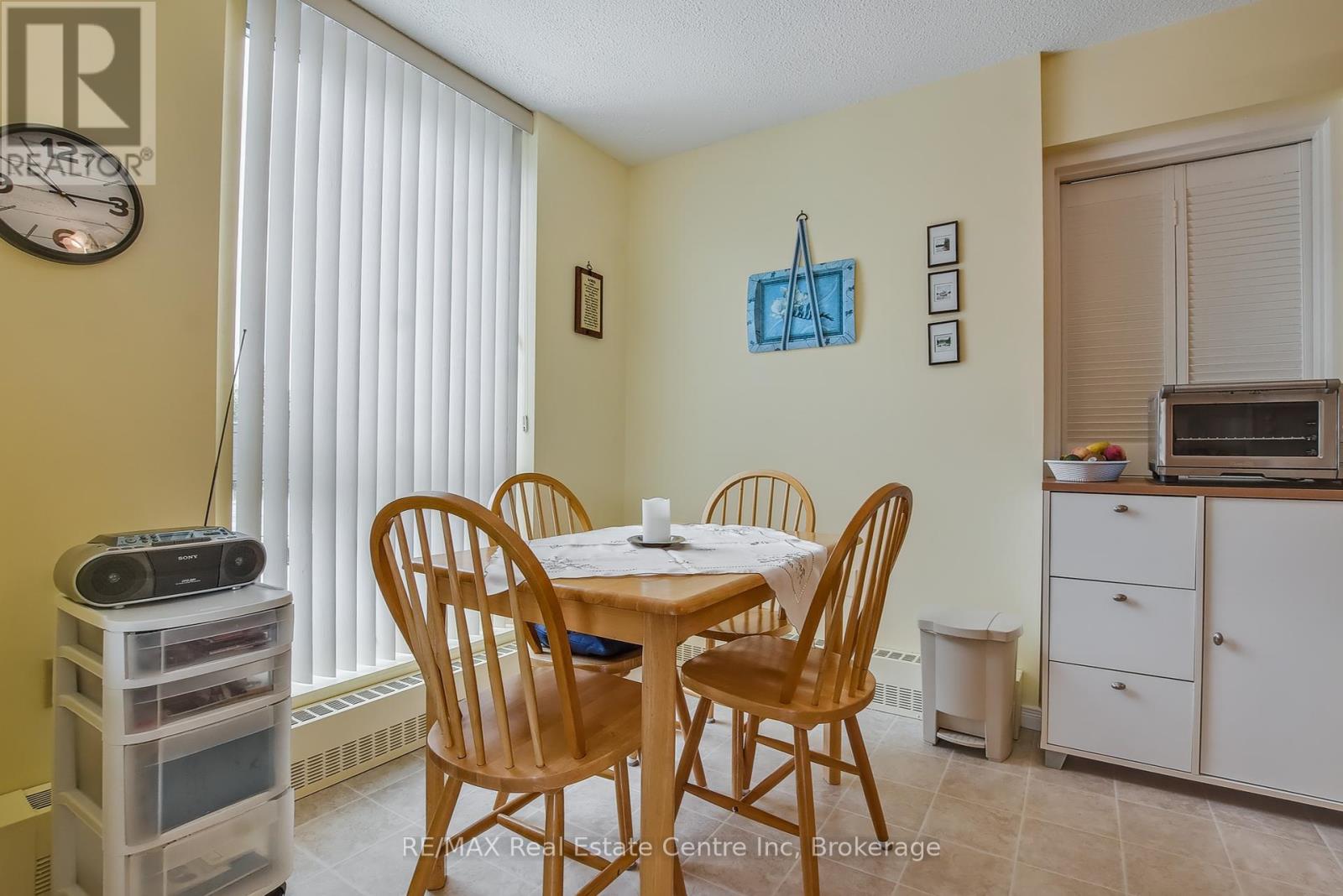 214 - 19 Woodlawn Road E, Guelph, Ontario  N1H 1G6 - Photo 13 - X12310718