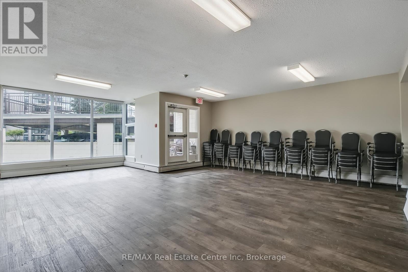 214 - 19 Woodlawn Road E, Guelph, Ontario  N1H 1G6 - Photo 25 - X12310718