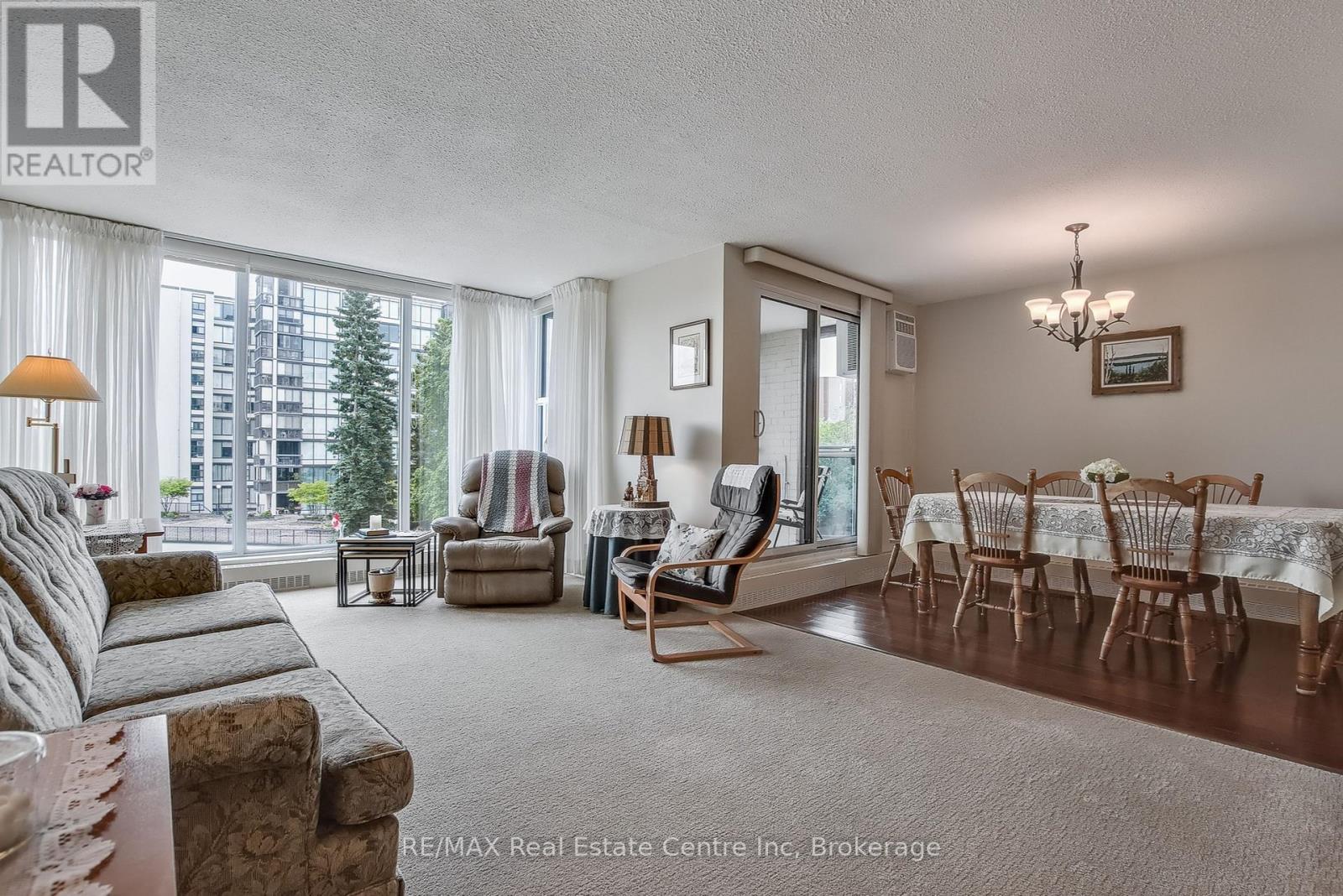 214 - 19 Woodlawn Road E, Guelph, Ontario  N1H 1G6 - Photo 6 - X12310718