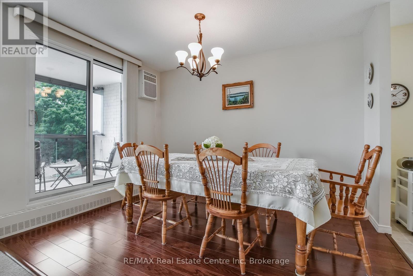 214 - 19 Woodlawn Road E, Guelph, Ontario  N1H 1G6 - Photo 9 - X12310718
