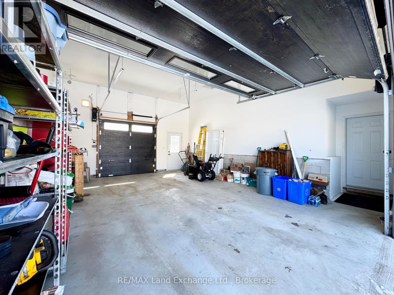 329 Bricker Street, Saugeen Shores, Ontario  N0H 2C1 - Photo 24 - X12310839