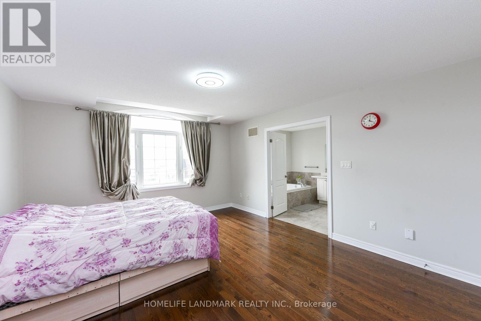 210 Castle Oaks Crossing W, Brampton, Ontario  L6P 3X2 - Photo 24 - W12310656