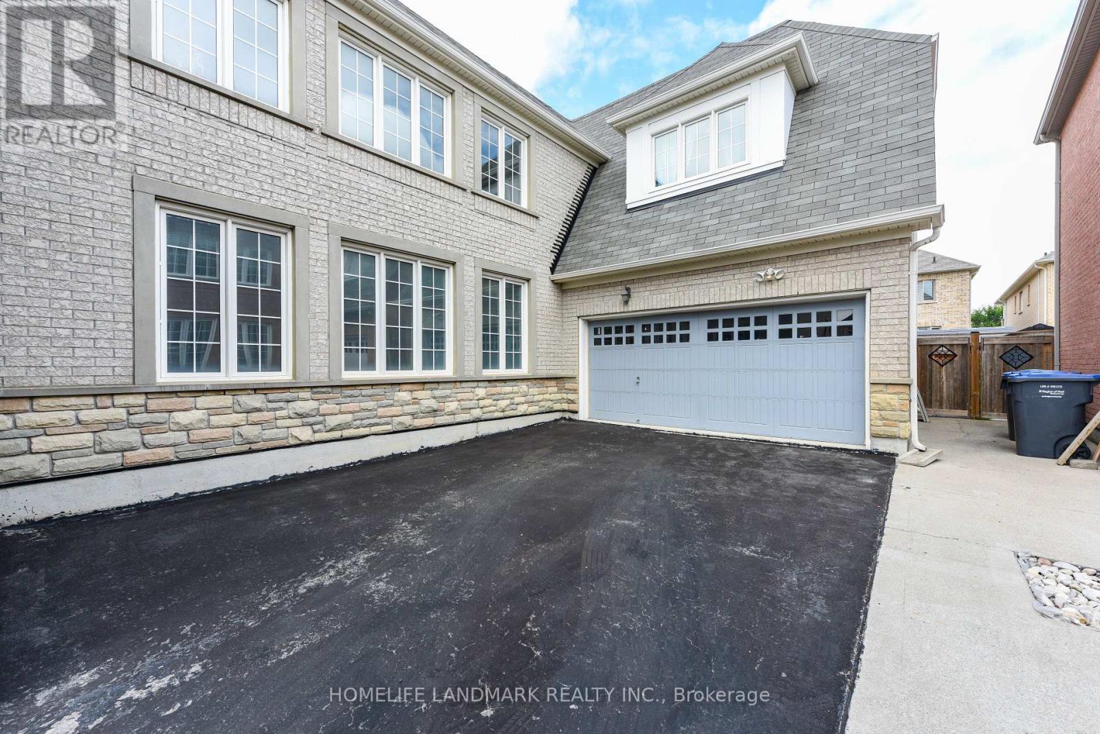 Property at 210 CASTLE OAKS CROSSING W image 3