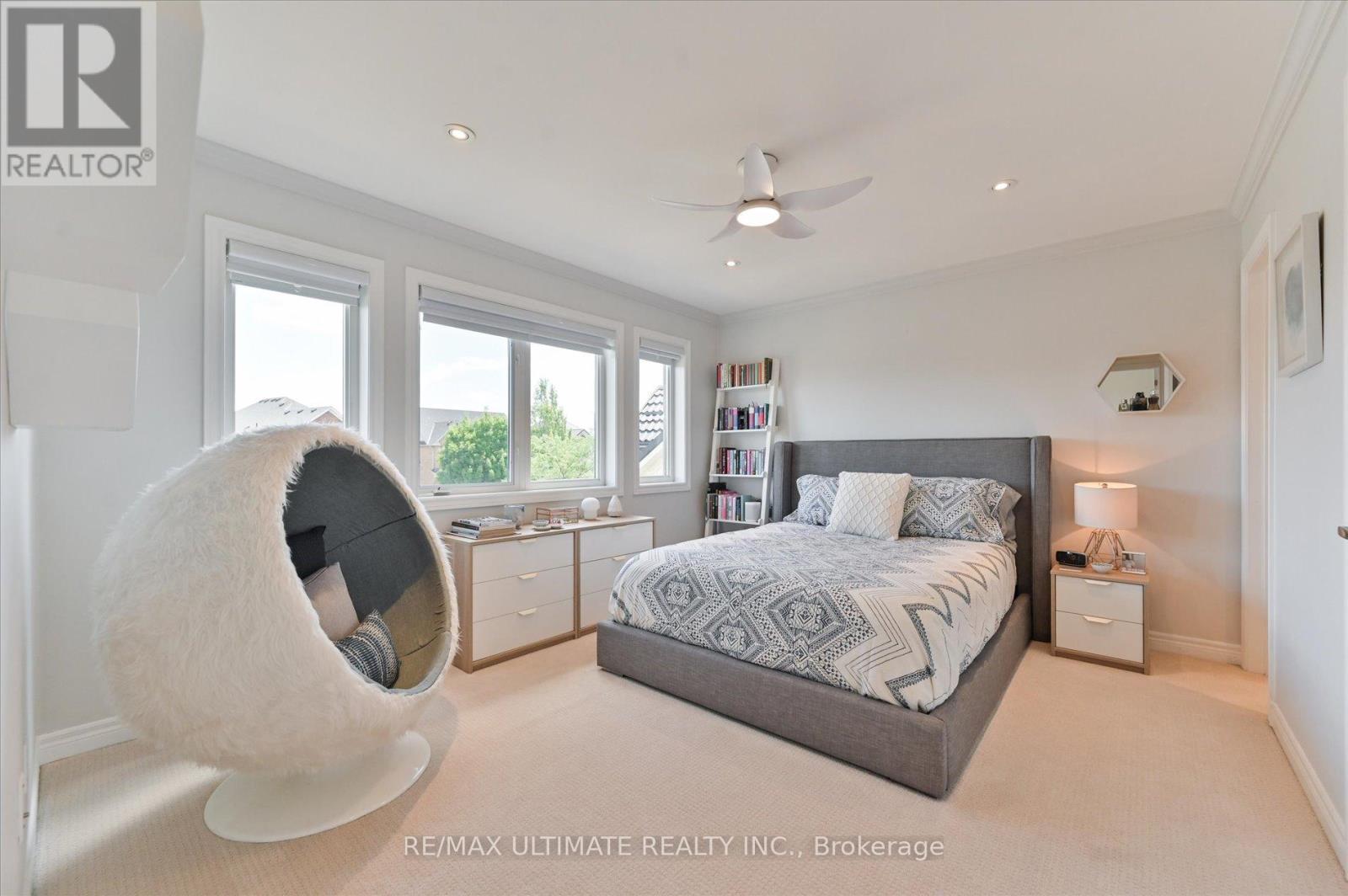 947 Brass Winds Place, Mississauga, Ontario  L5W 1T1 - Photo 28 - W12310694