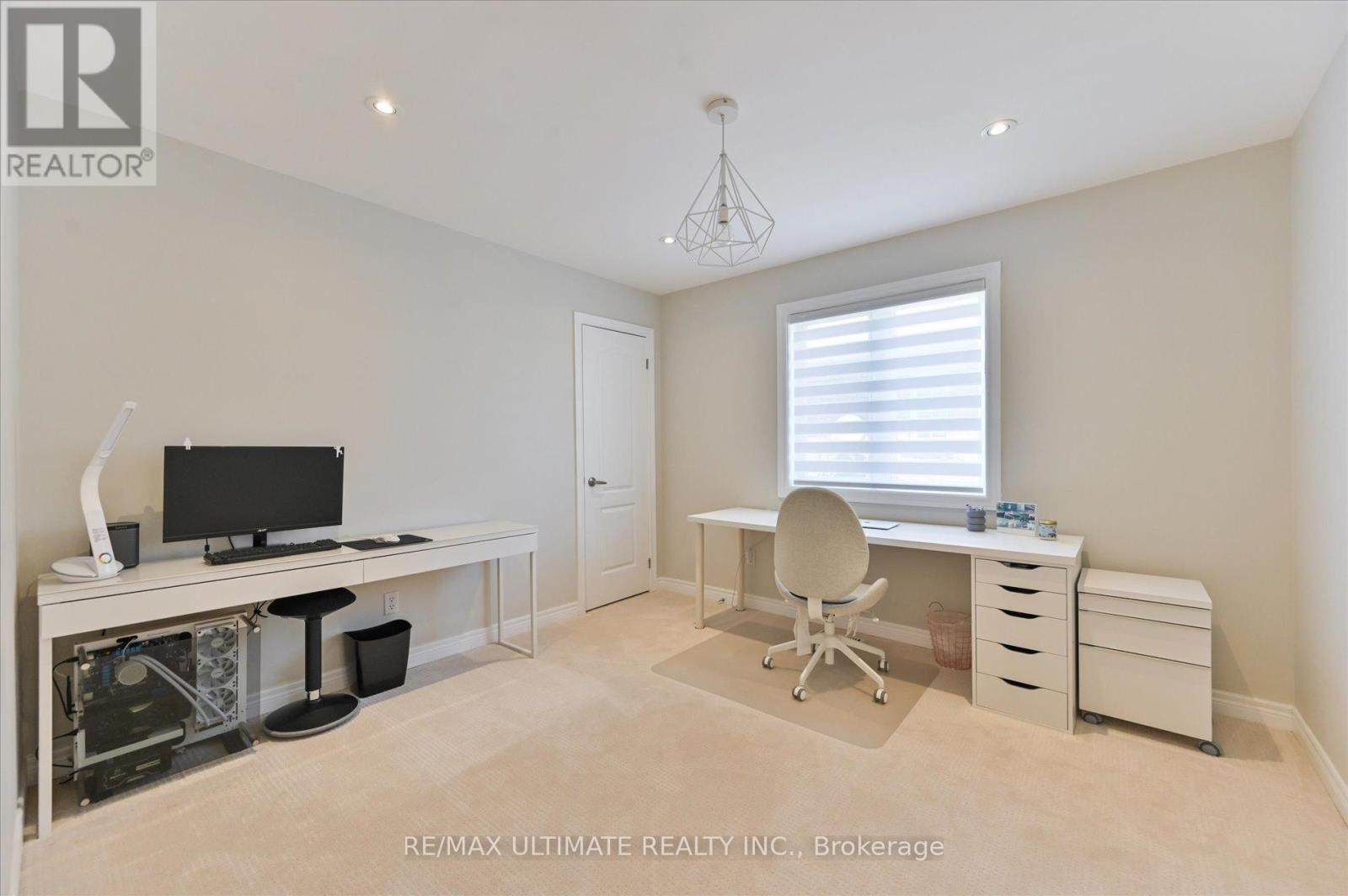 947 Brass Winds Place, Mississauga, Ontario  L5W 1T1 - Photo 32 - W12310694