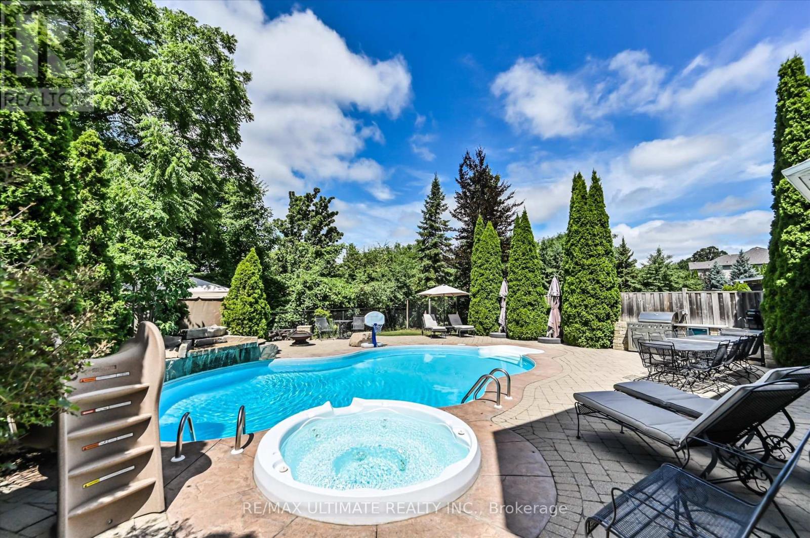 947 Brass Winds Place, Mississauga, Ontario  L5W 1T1 - Photo 46 - W12310694