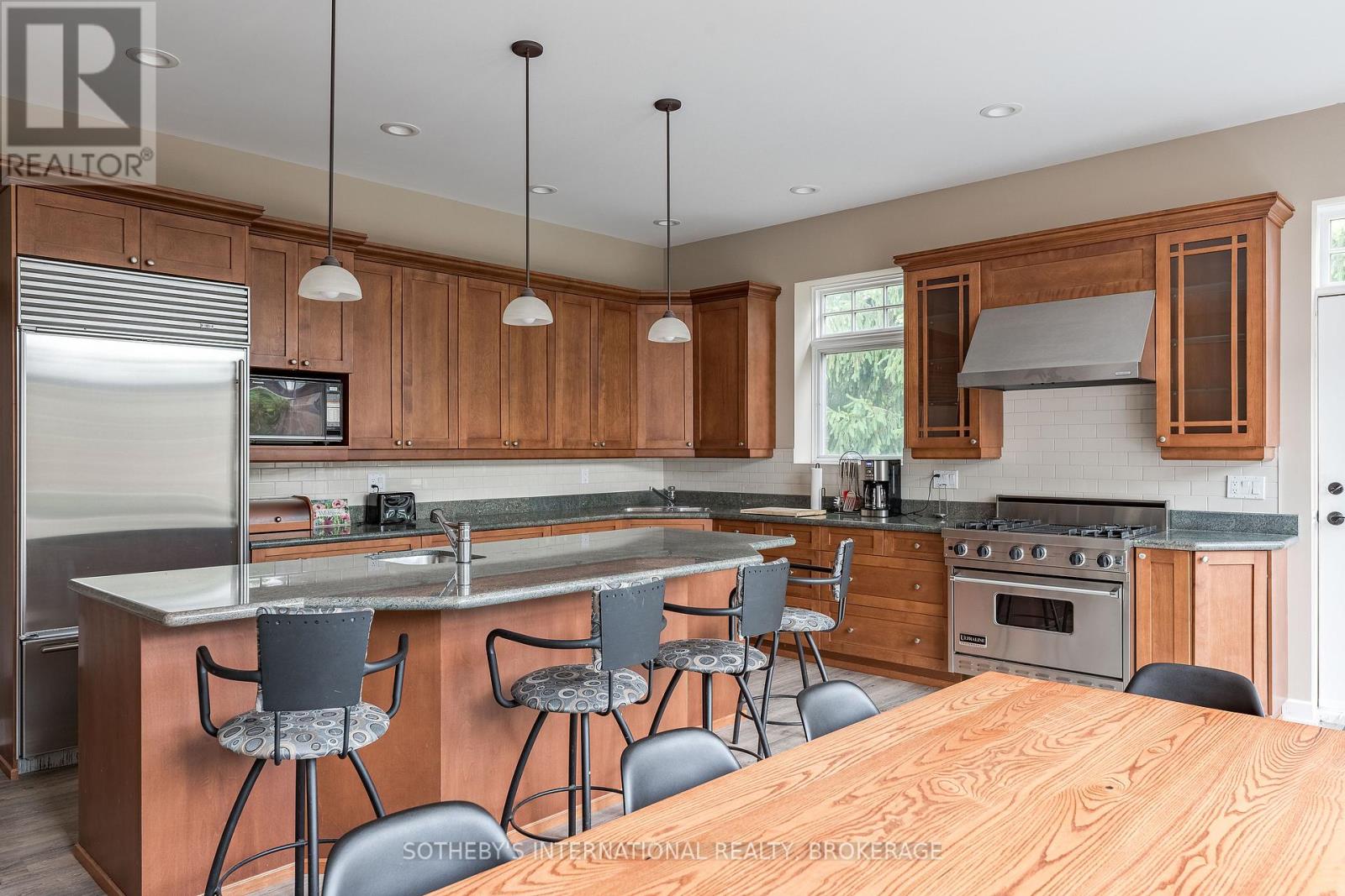 1339 Lakeshore Road, Niagara-On-The-Lake, Ontario  L0S 1J0 - Photo 11 - X12310787