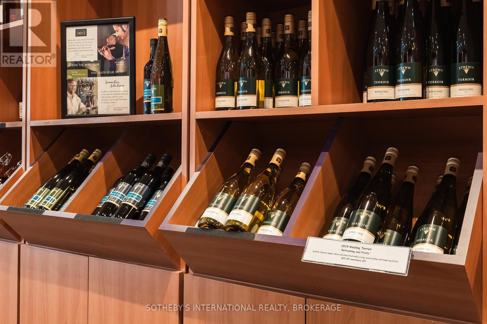 1339 Lakeshore Road, Niagara-On-The-Lake, Ontario  L0S 1J0 - Photo 18 - X12310787