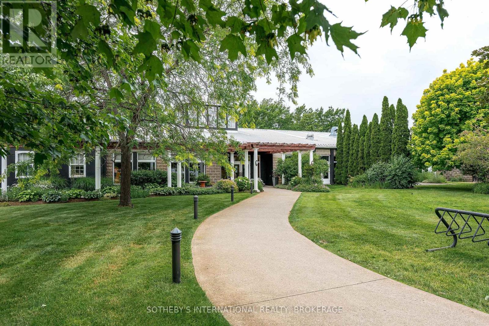 1339 Lakeshore Road, Niagara-On-The-Lake, Ontario  L0S 1J0 - Photo 1 - X12310787