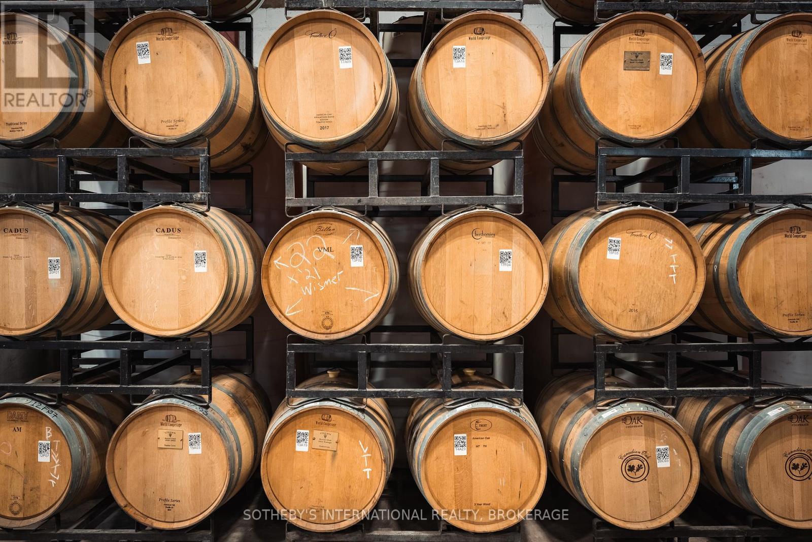 1339 Lakeshore Road, Niagara-On-The-Lake, Ontario  L0S 1J0 - Photo 20 - X12310787