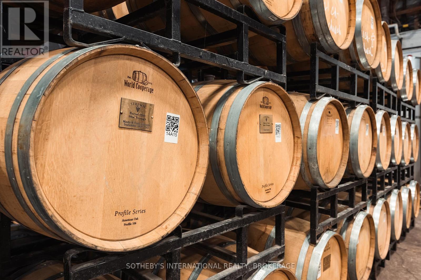 1339 Lakeshore Road, Niagara-On-The-Lake, Ontario  L0S 1J0 - Photo 19 - X12310787