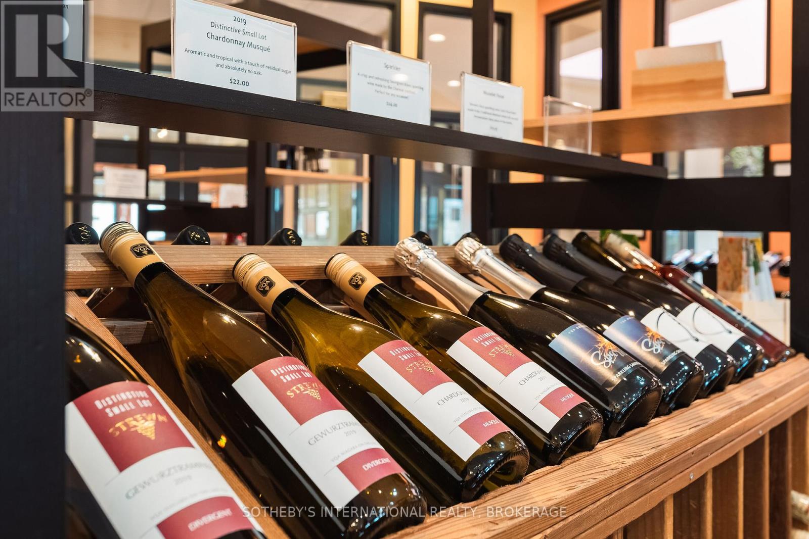 1339 Lakeshore Road, Niagara-On-The-Lake, Ontario  L0S 1J0 - Photo 28 - X12310787