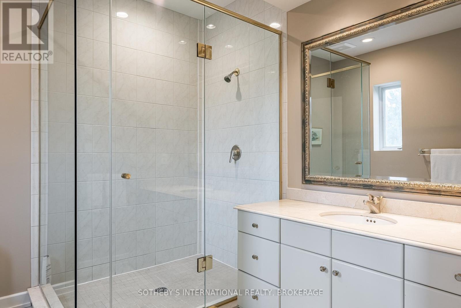 1339 Lakeshore Road, Niagara-On-The-Lake, Ontario  L0S 1J0 - Photo 7 - X12310787