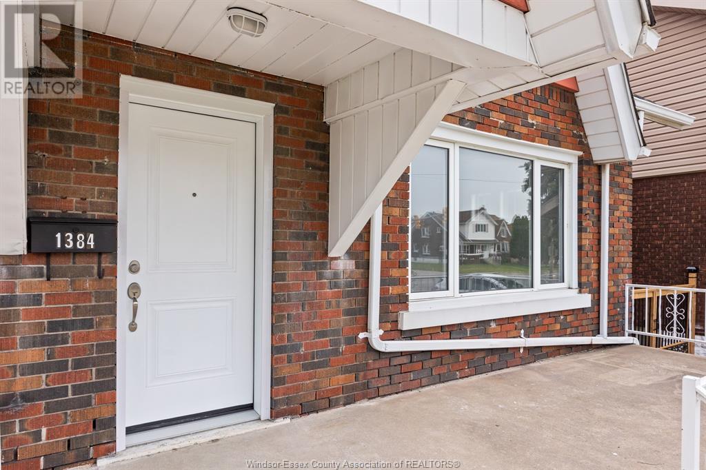 Property at 1384 PARENT image 4