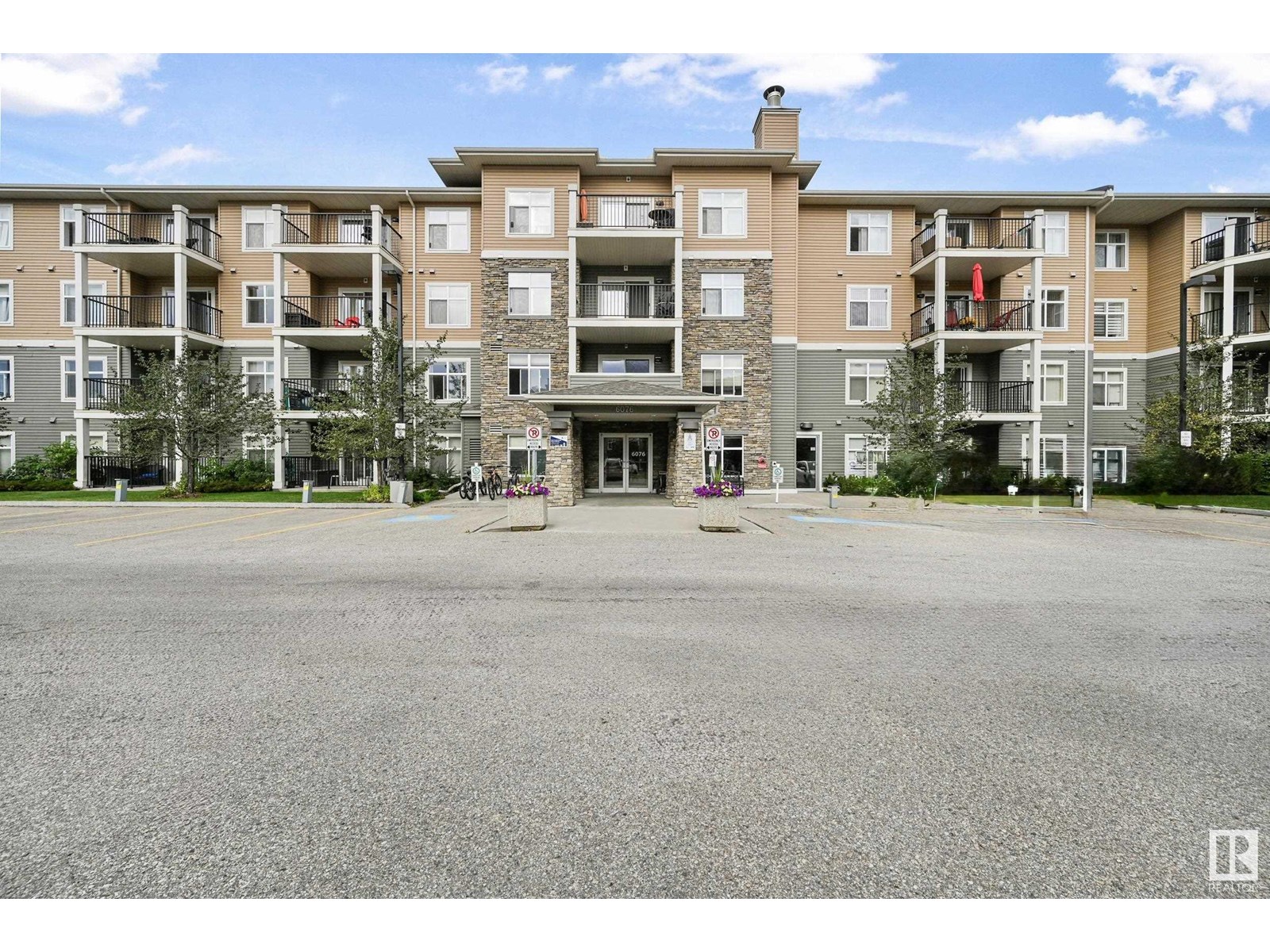 Property at #335 6076 SCHONSEE WY NW image 3
