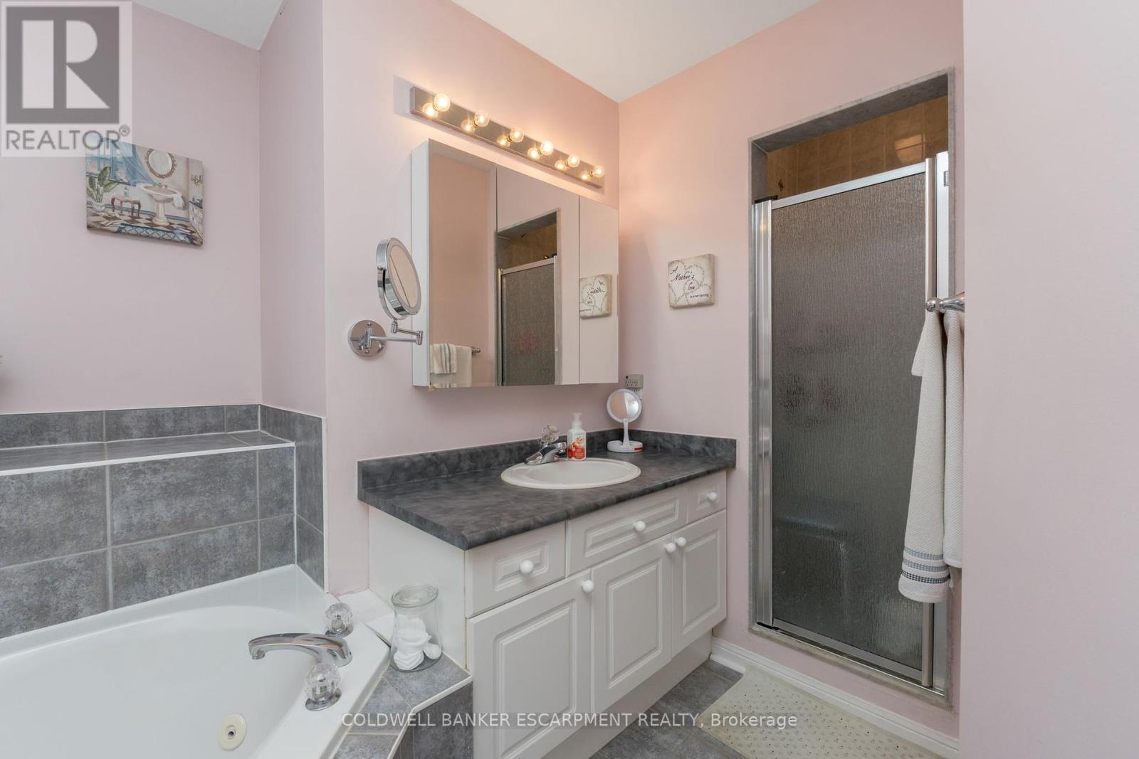 593 Caverhill Crescent, Milton (Cl Clarke), Ontario  L9T 5K1 - Photo 26 - W12137870