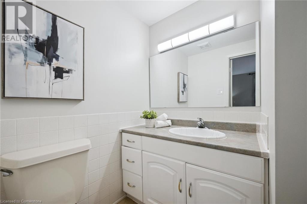 358 Craigleith Drive, Waterloo, Ontario  N2L 5B7 - Photo 23 - 40755151