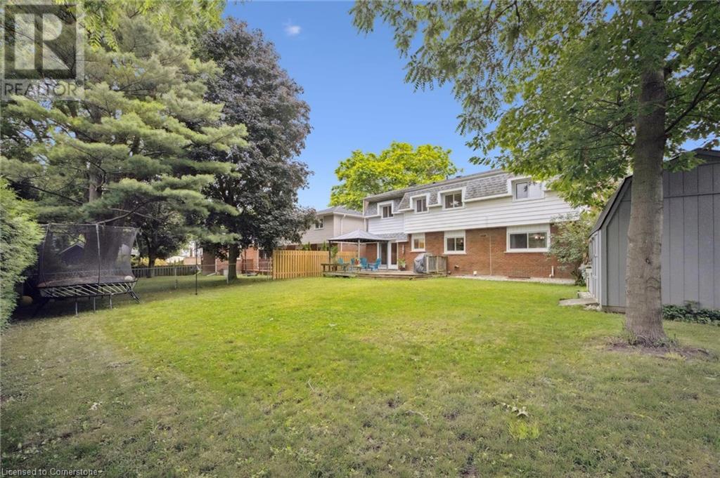 358 Craigleith Drive, Waterloo, Ontario  N2L 5B7 - Photo 45 - 40755151