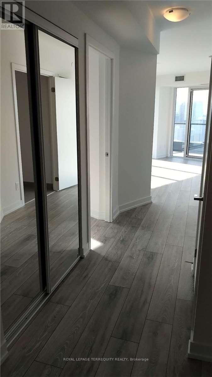 2908 - 159 Wellesley Street E, Toronto, Ontario  M4Y 0H5 - Photo 3 - C12310780