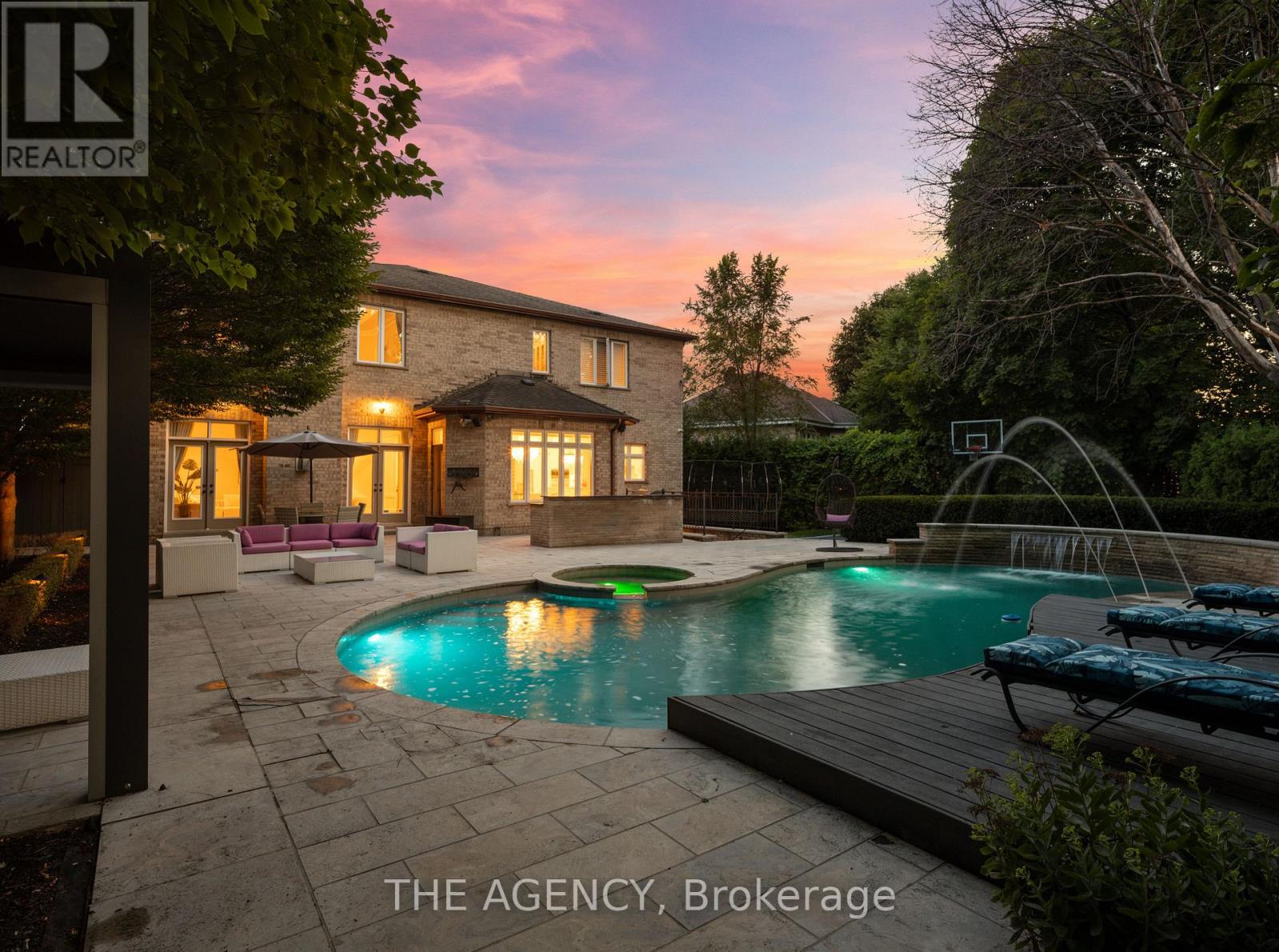 Property at 48 YORKMINSTER ROAD image 2