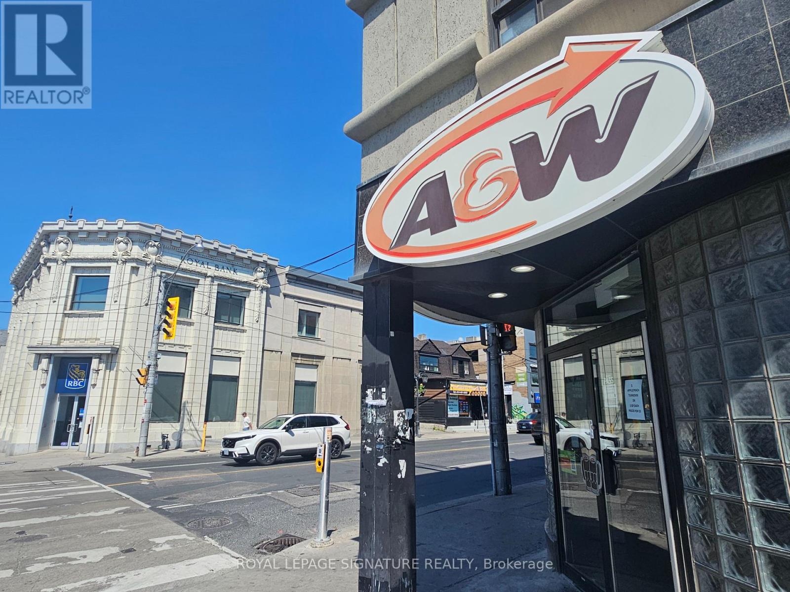 654 Danforth Avenue, Toronto, Ontario  M4J 1L1 - Photo 8 - E12310779