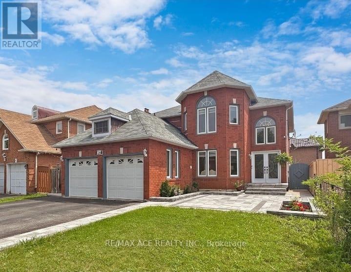 26 Brownridge Court N, Brampton, Ontario  L6W 4L4 - Photo 1 - W12309935