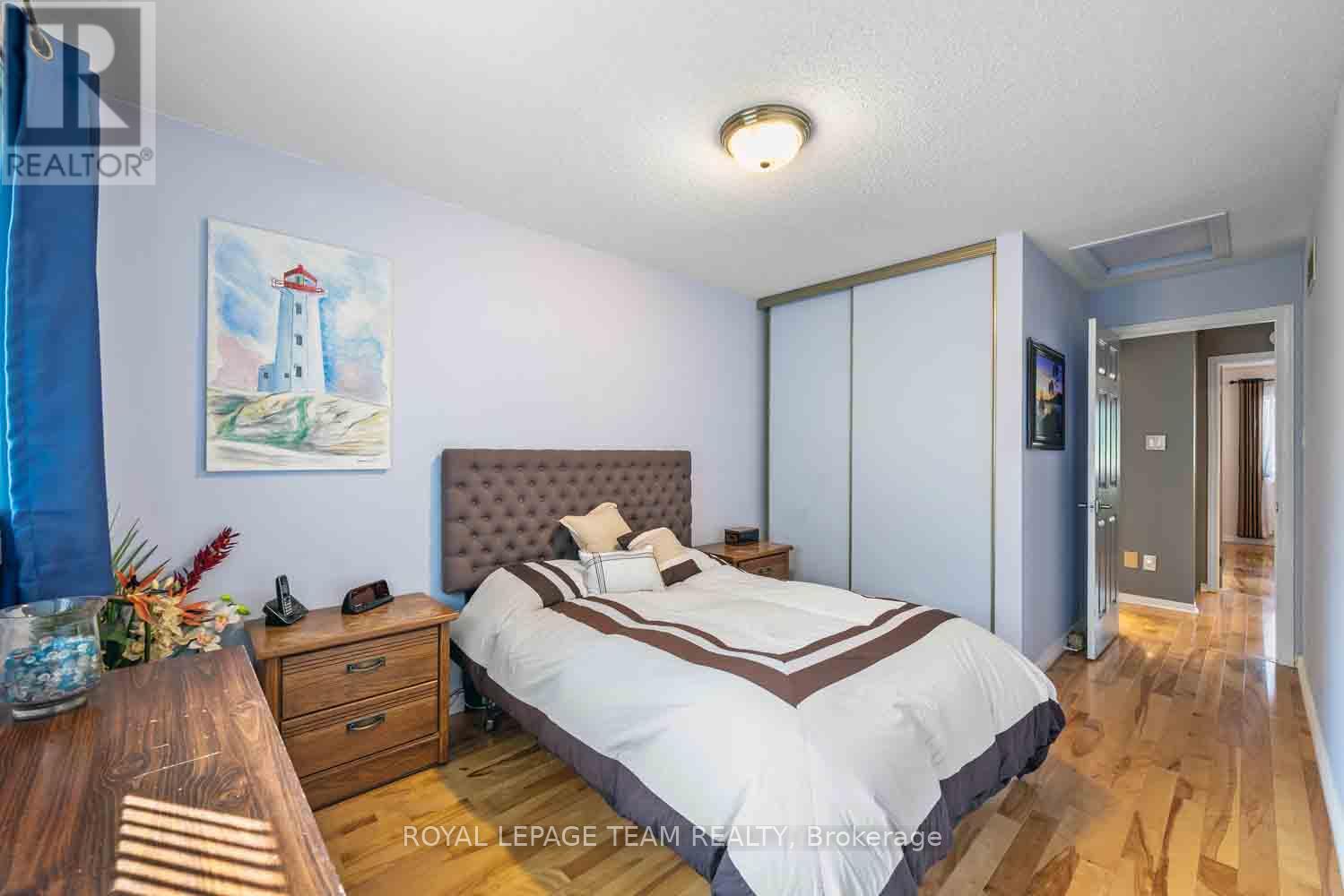 172 Southport Drive, Ottawa, Ontario  K1T 3P4 - Photo 29 - X12310871